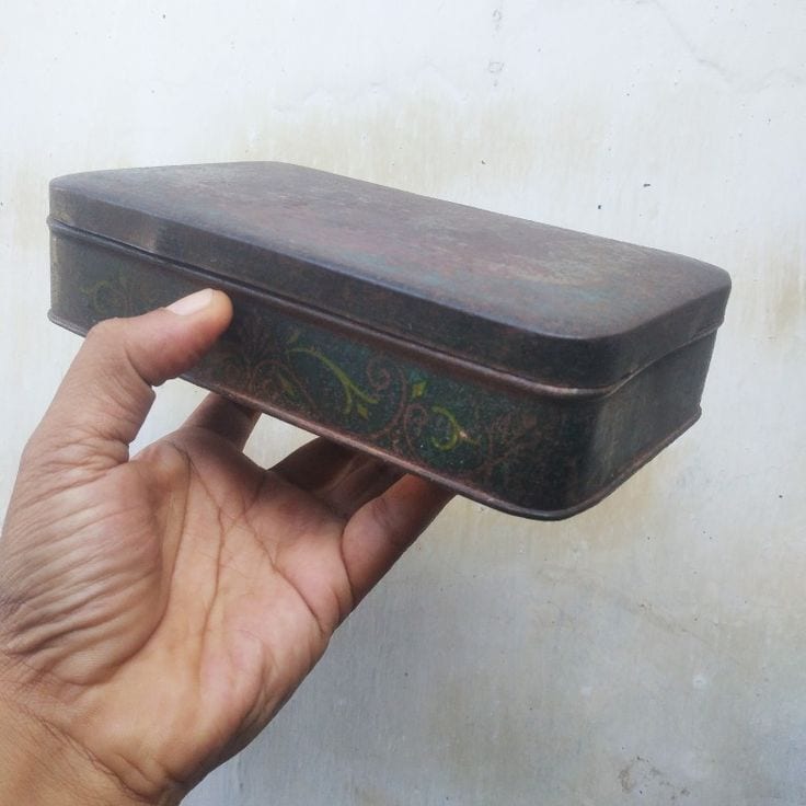 Realpict (di tangan)